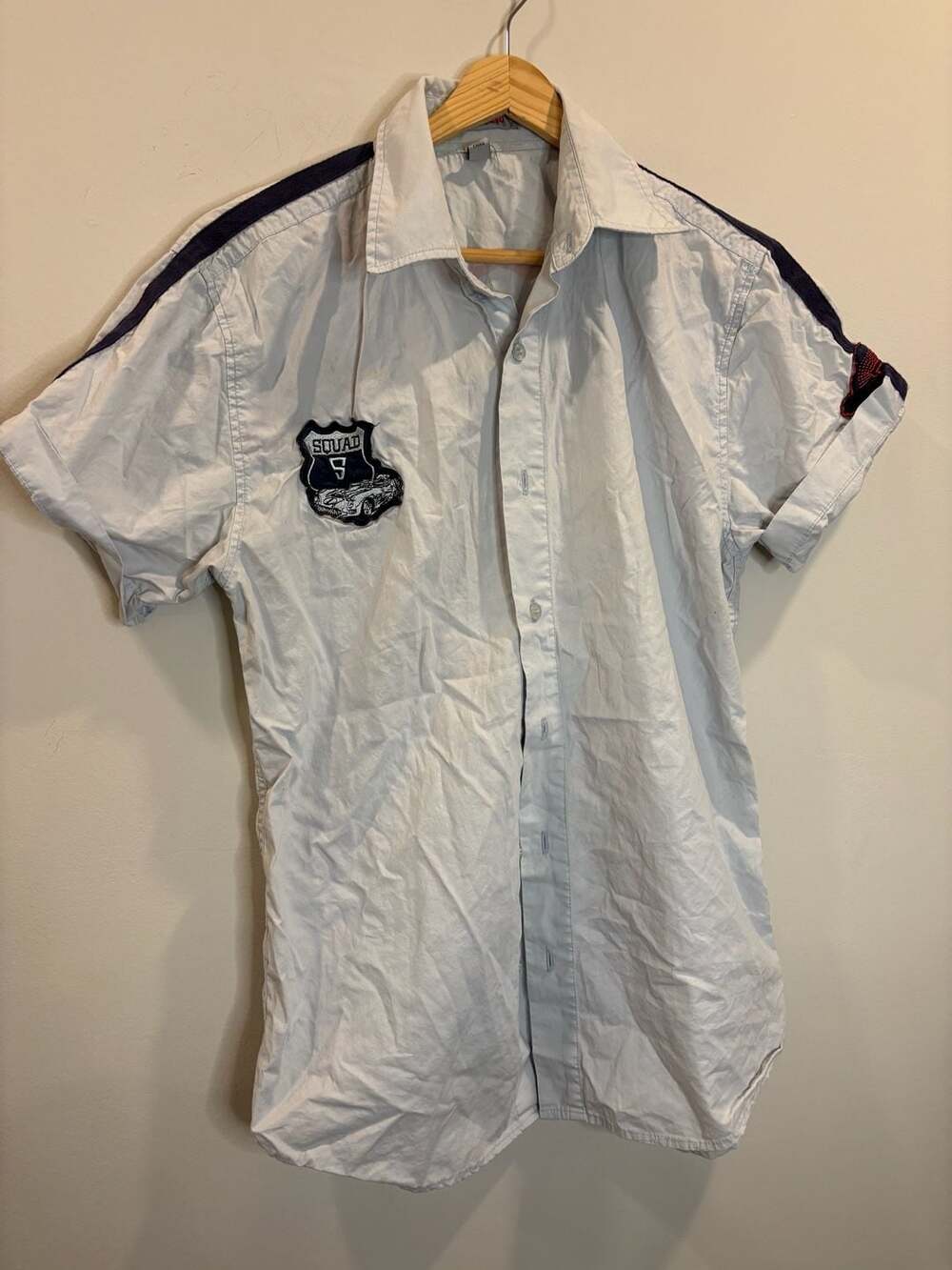 Redsquad Short Sleeve Button Up Shirt With Back Graphic Logo Size S